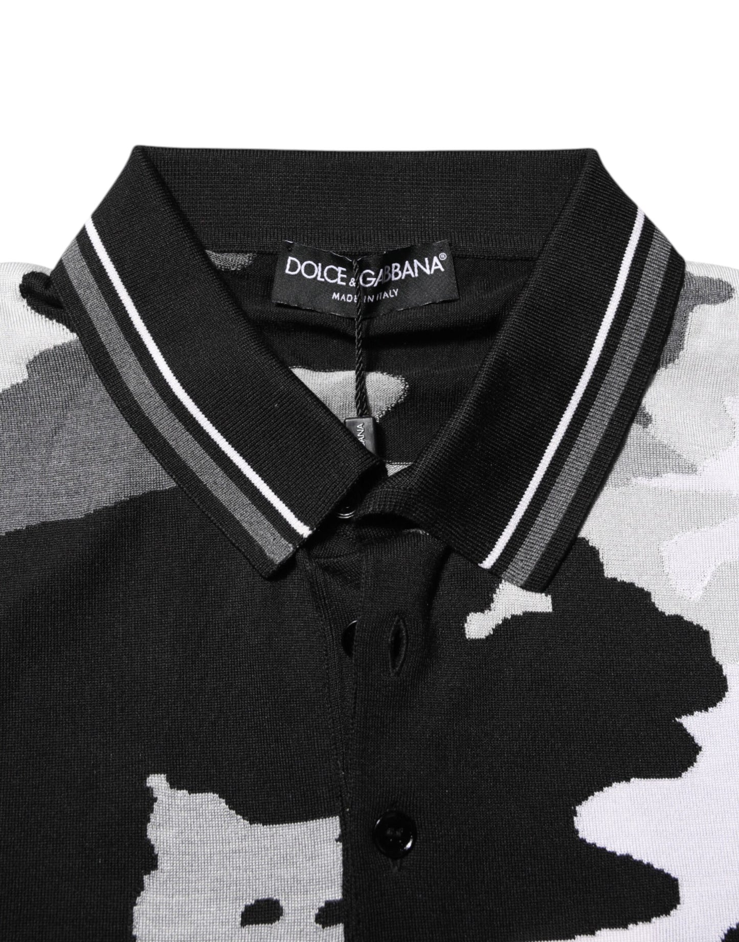 T-shirt polo à col montant multicolore à motif camouflage de Dolce & Gabbana