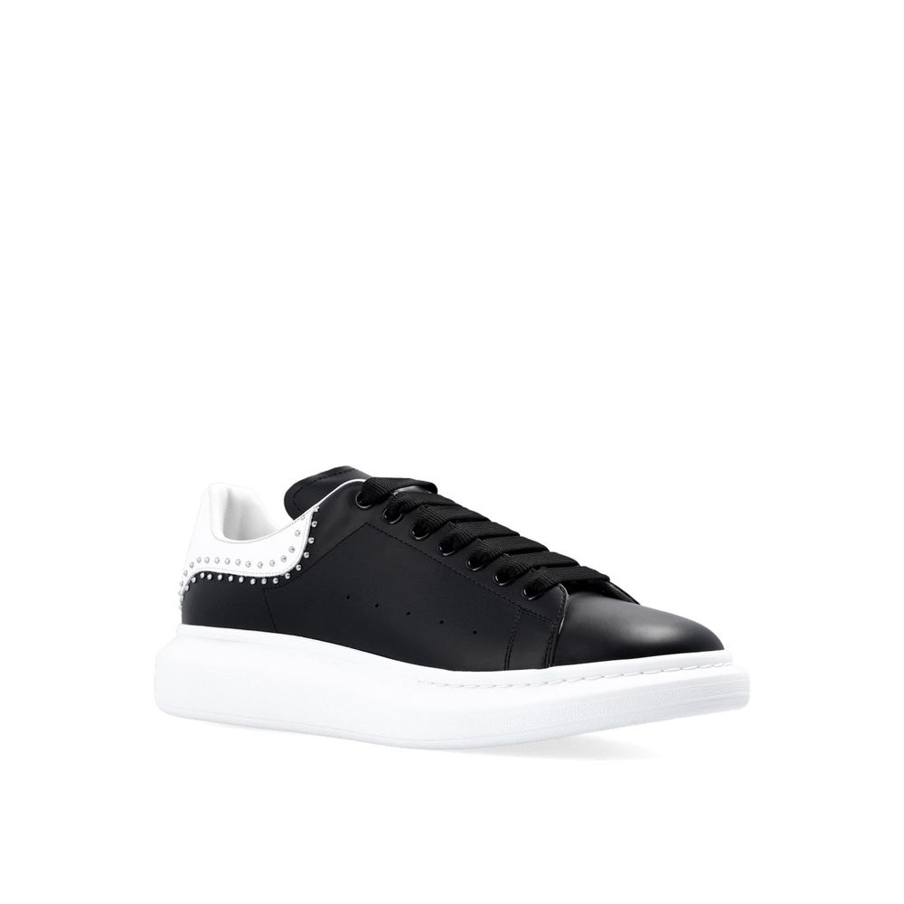 Sneakers oversize à clous Alexander McQueen