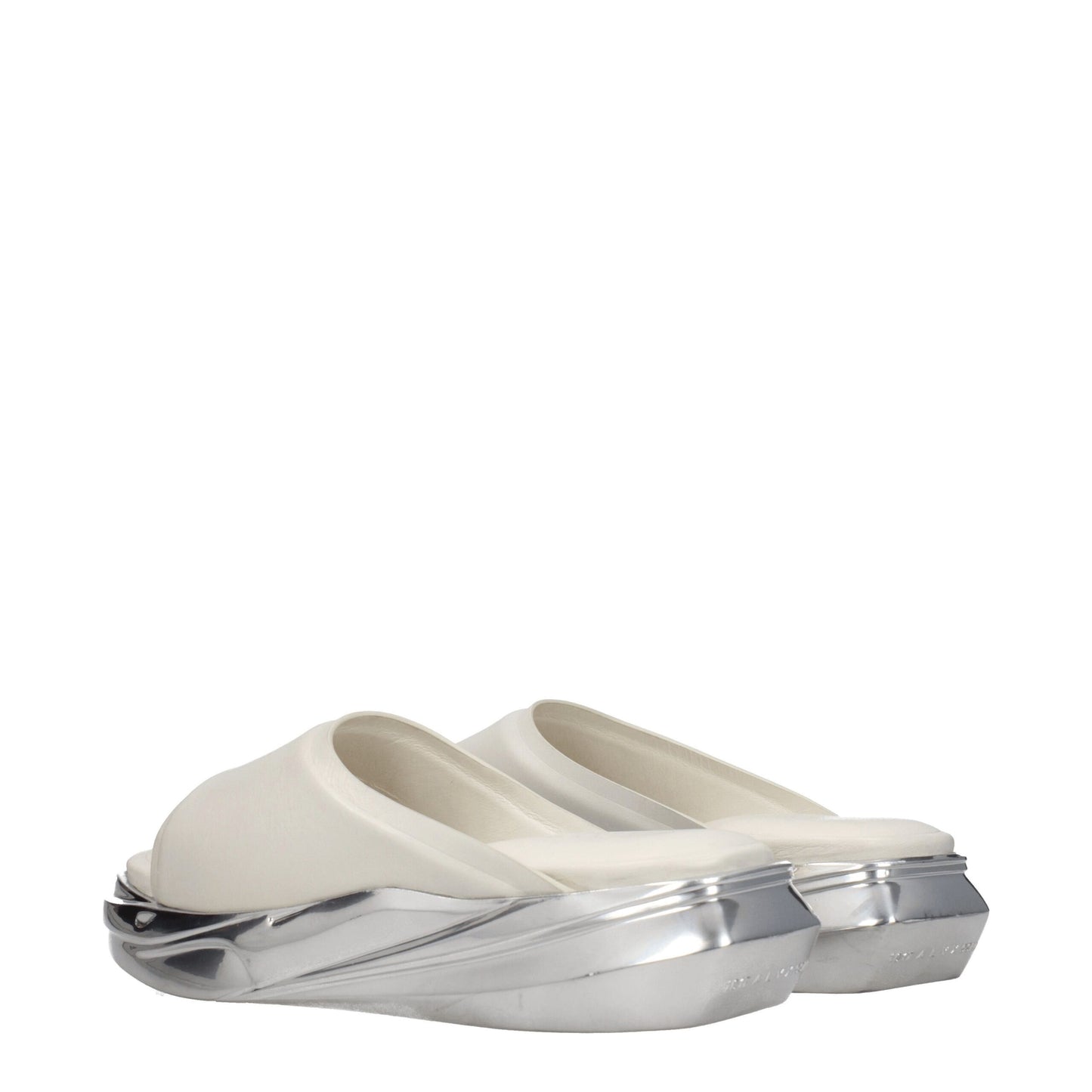 Sandales-chaussons en cuir gris Alyx