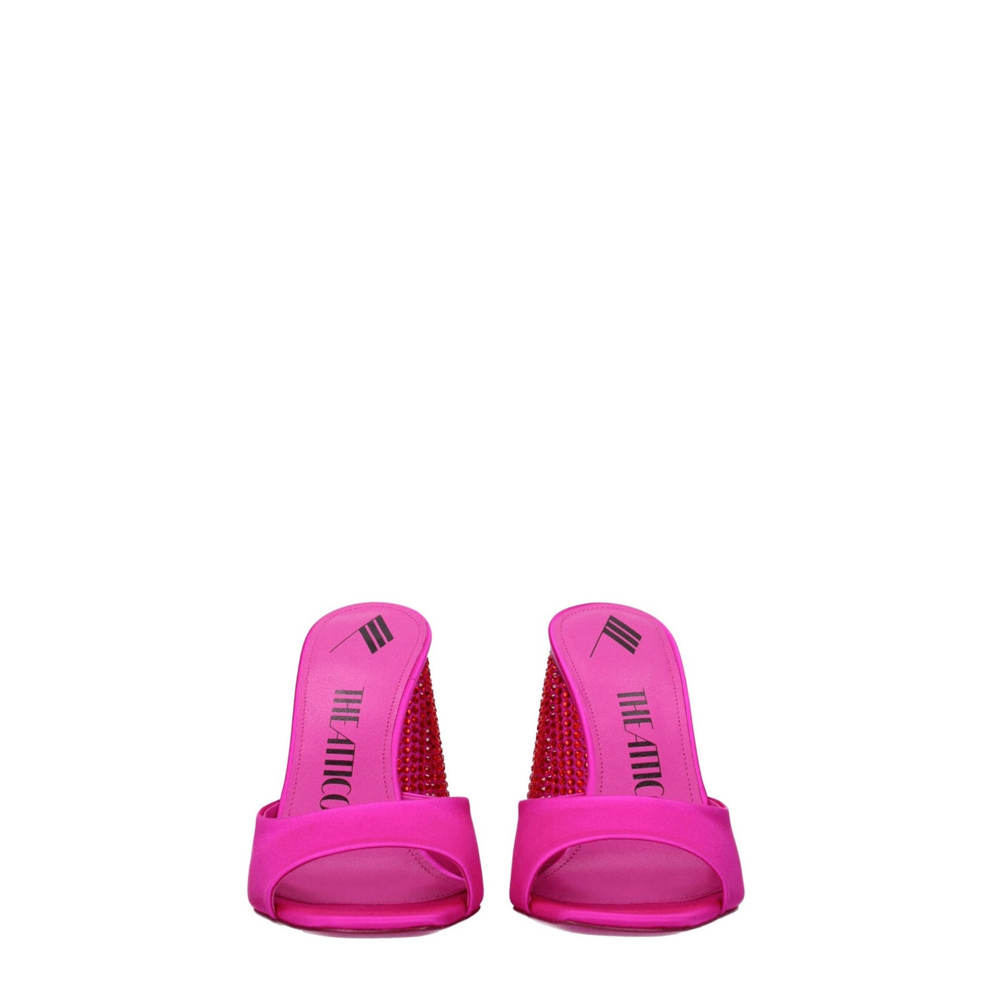 De roze satijnen platformsschoenen van The Attico