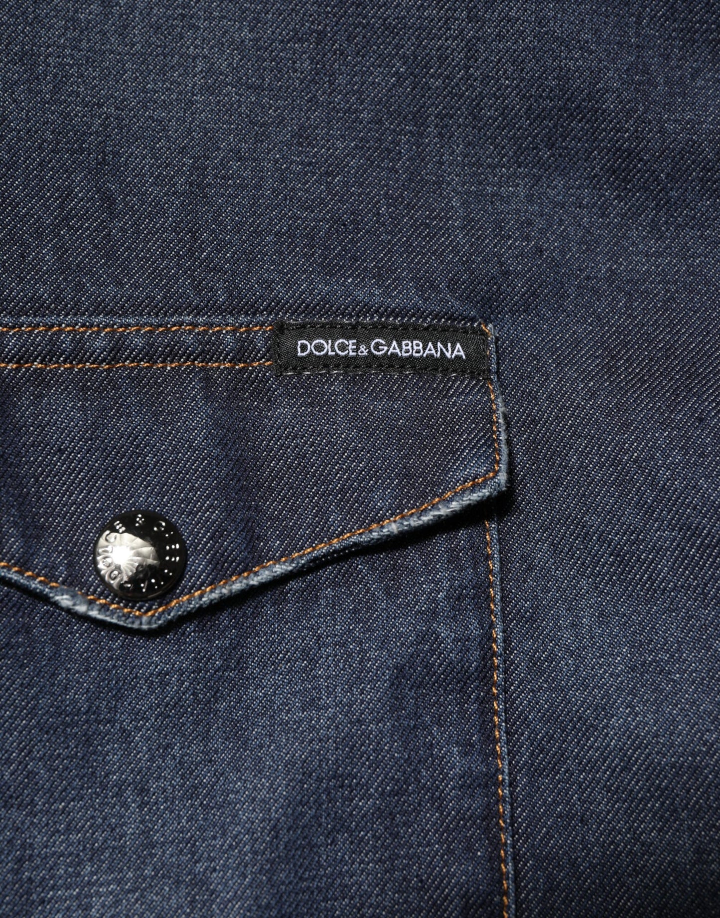 Chemise homme en jean bleu à boutons, avec logo et patch, Dolce & Gabbana.