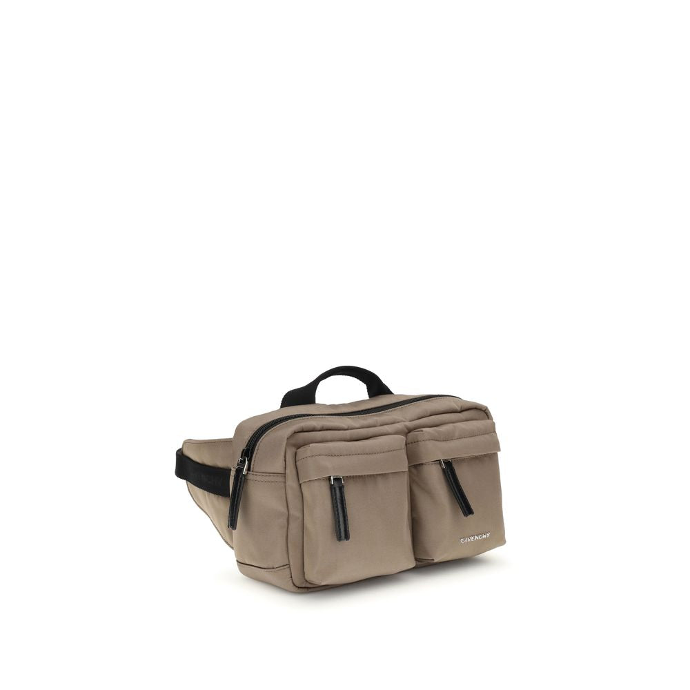 Givenchy Essential U canvas heuptas