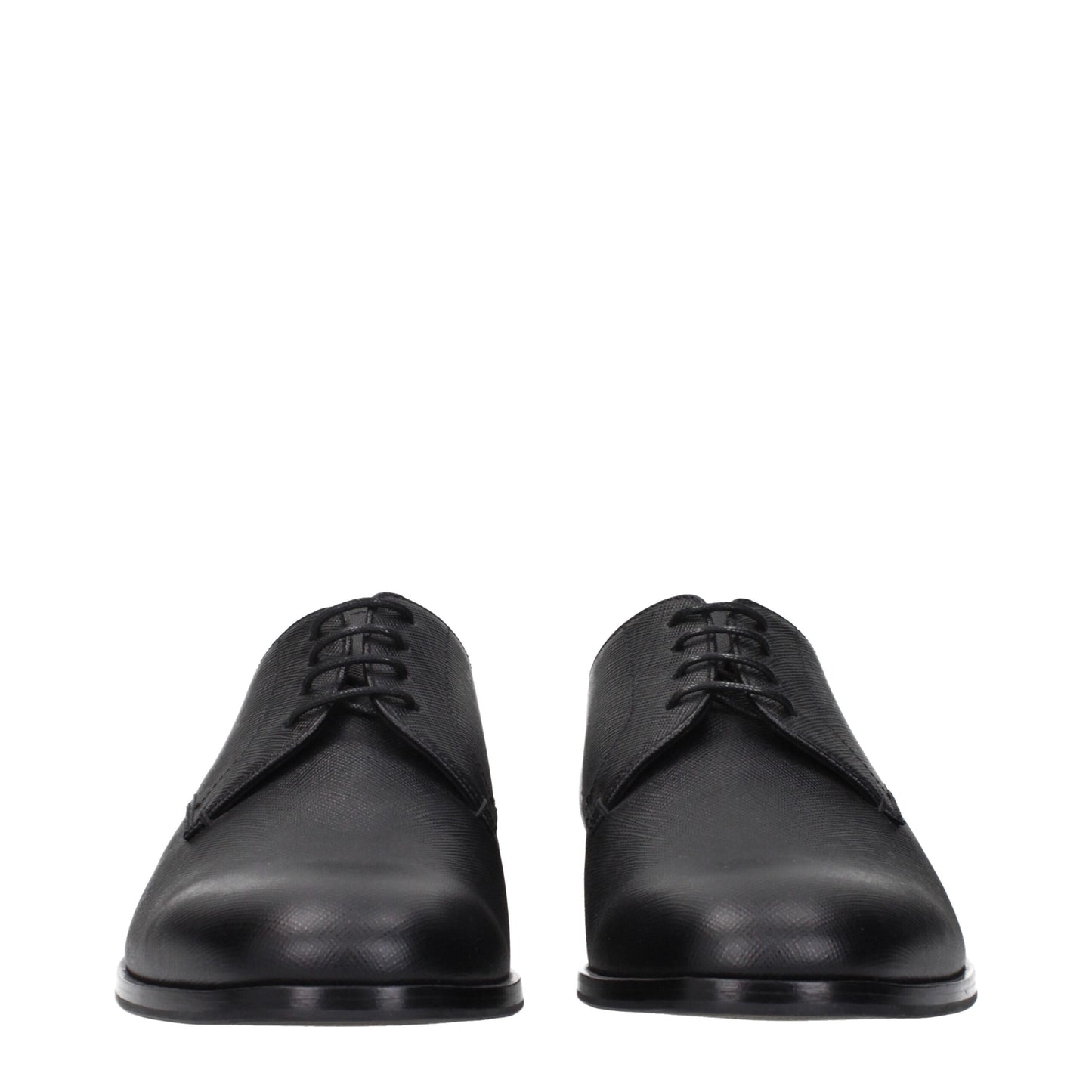 Prada, souliers Oxford et mocassins en cuir noir