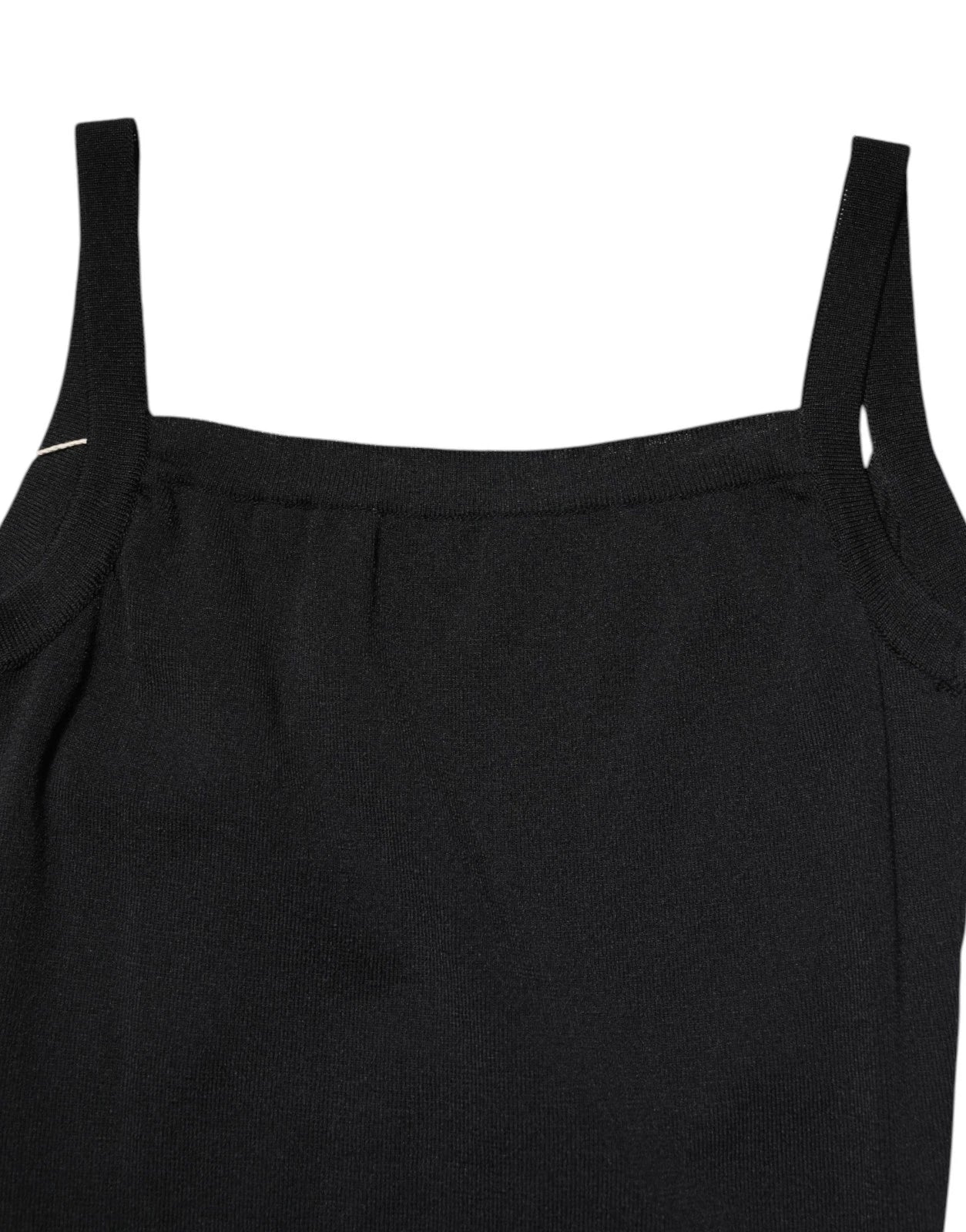 Zwarte, aansluitende, gerimpelde minirok met vierkante hals van Laneus