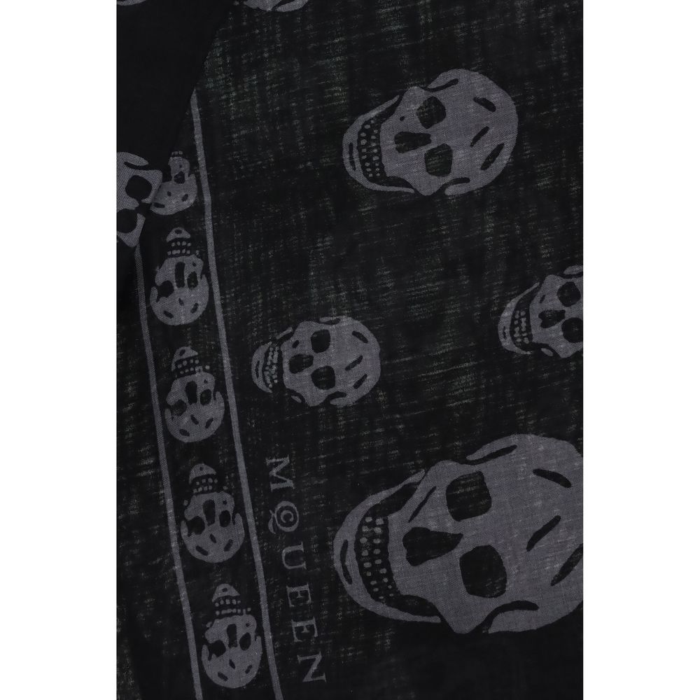 Écharpe à tête de mort Alexander McQueen