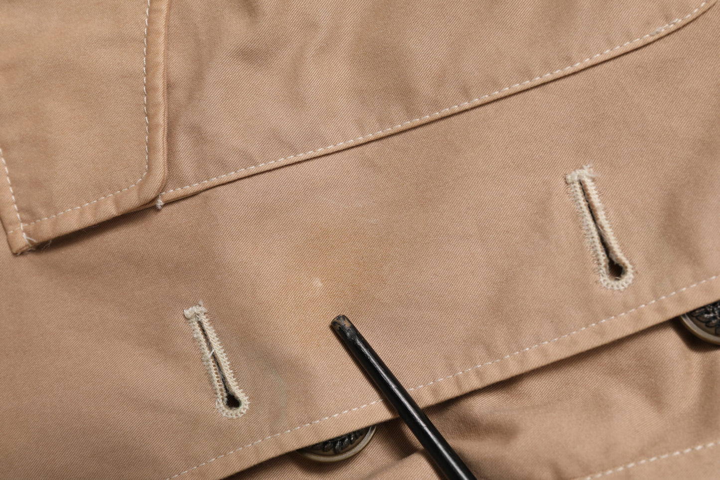 Dolce & Gabbana Beige Cotton Button Up Fitted Cropped Jacket