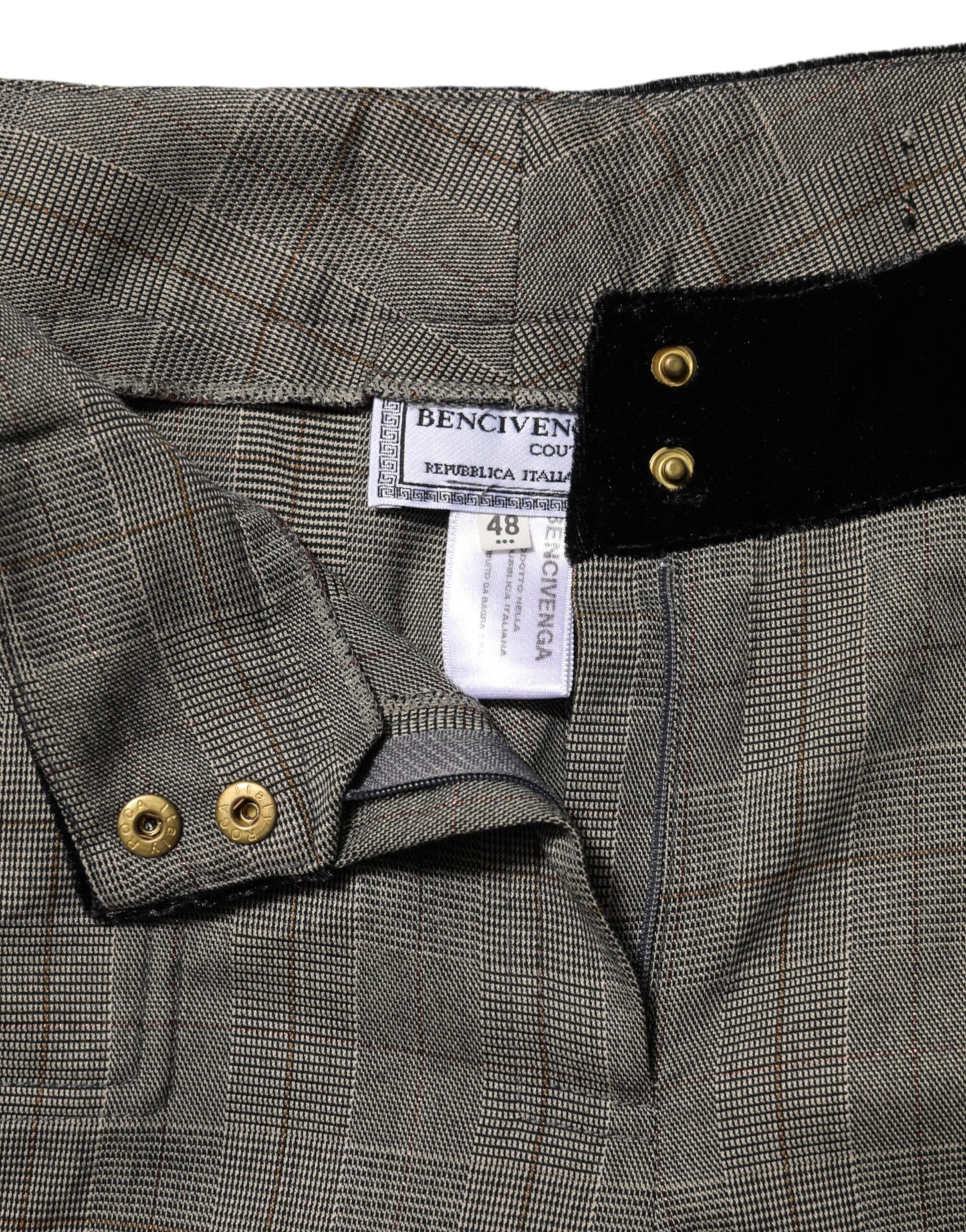 Pantalon en velours à taille haute, rayé, droit et en laine mélangée grise de BENCIVENGA
