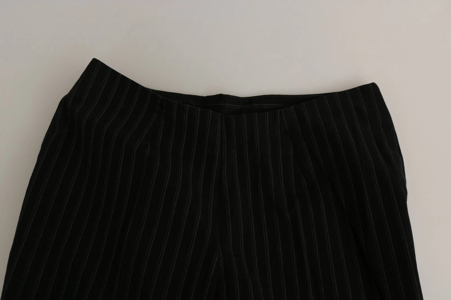 Pantalon-jupette droit noir taille haute de BENCIVENGA