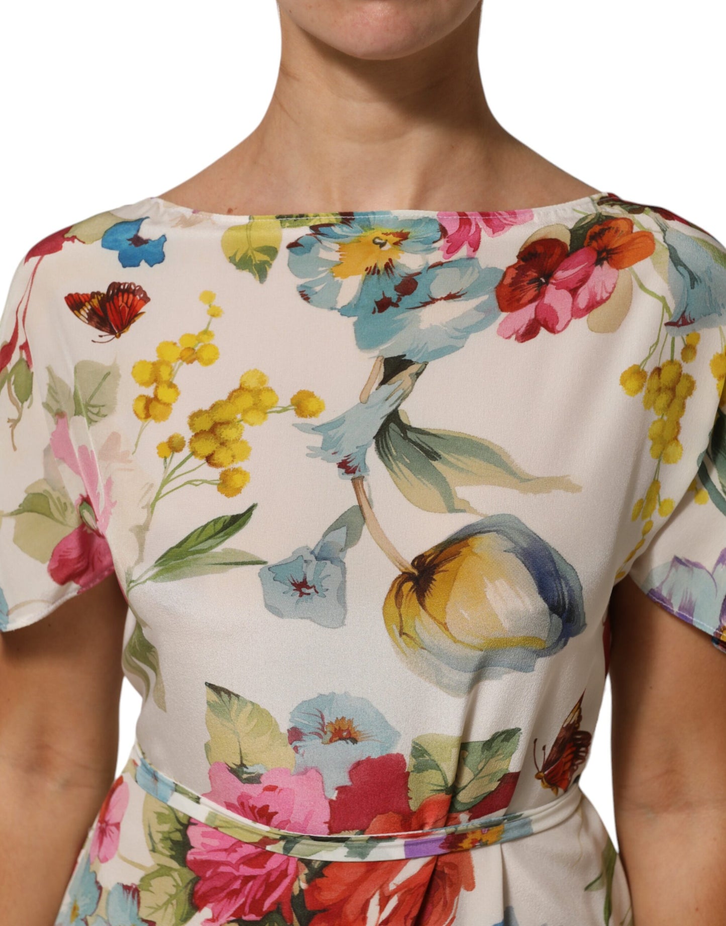 Dolce & Gabbana witte zijden jurk met bloemenprint, lang model, met aansluitende pasvorm.