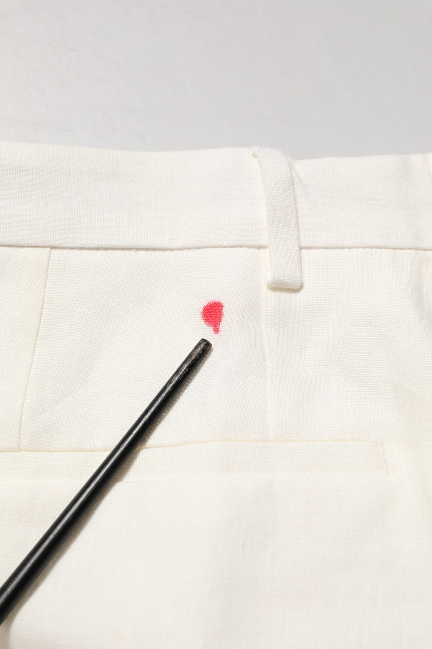 Pantalon tailleur en lin blanc pour homme, Dolce & Gabbana.