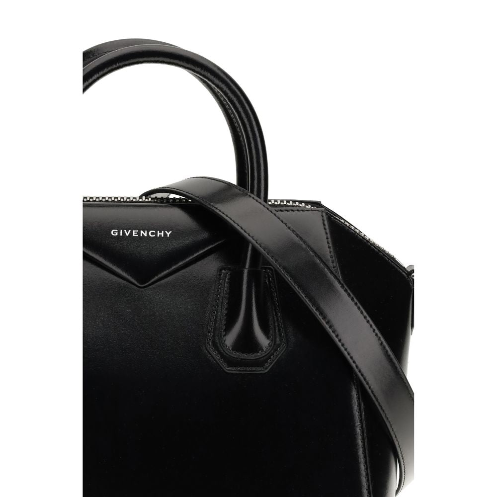Sac à main Givenchy Bos Taurus en cuir de veau noir