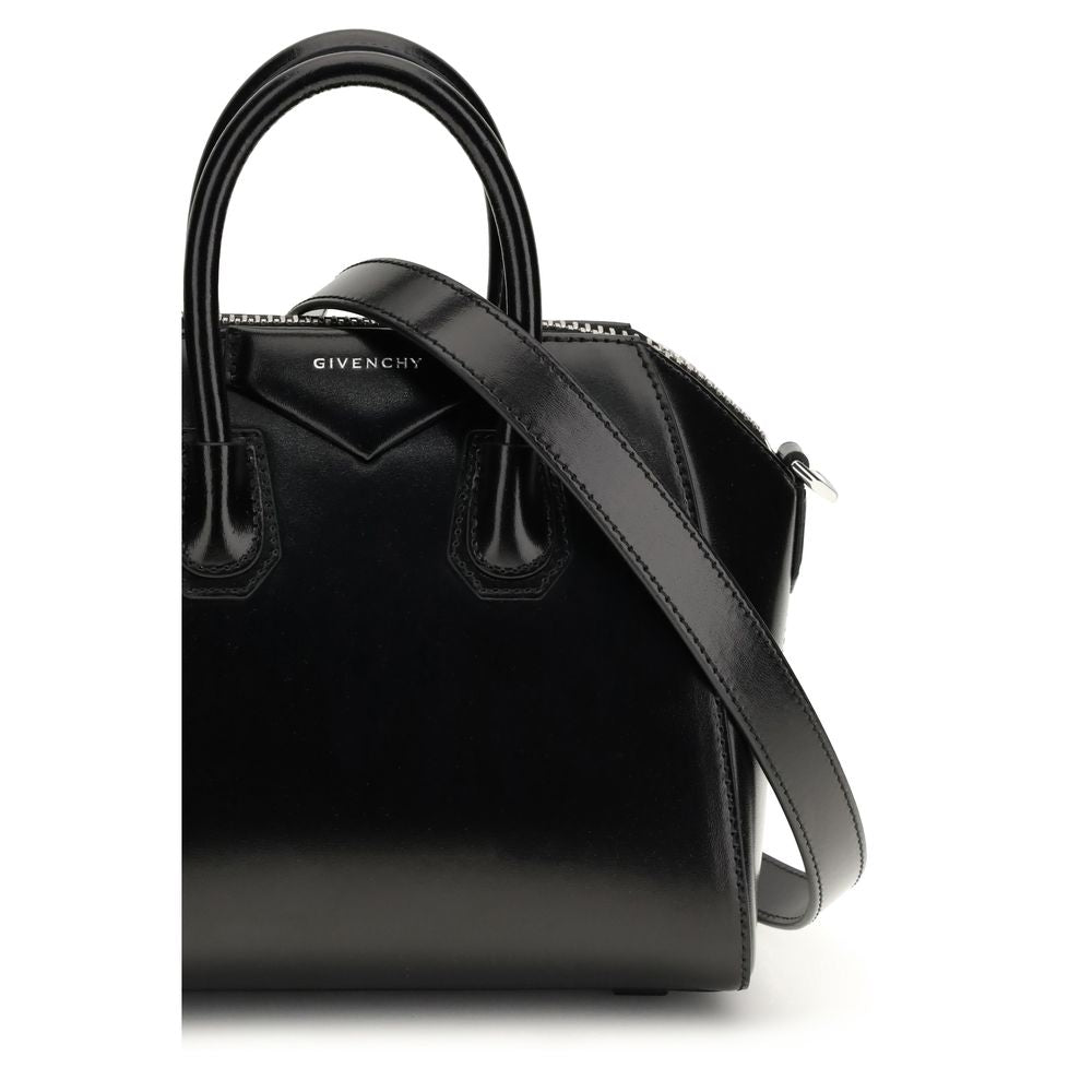 Sac à main Givenchy Bos Taurus en cuir de veau noir