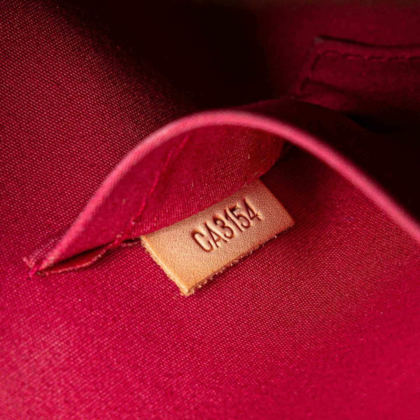 Sac Alma Rouge Louis Vuitton Vernis d'Occasion