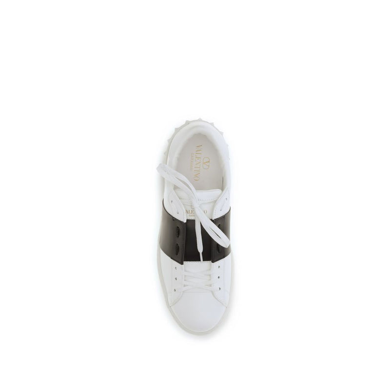 Valentino Garavani Sneakers en Cuir de Veau Noir Bos Taurus