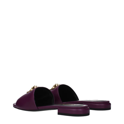 Pantoufles en cuir violet Versace