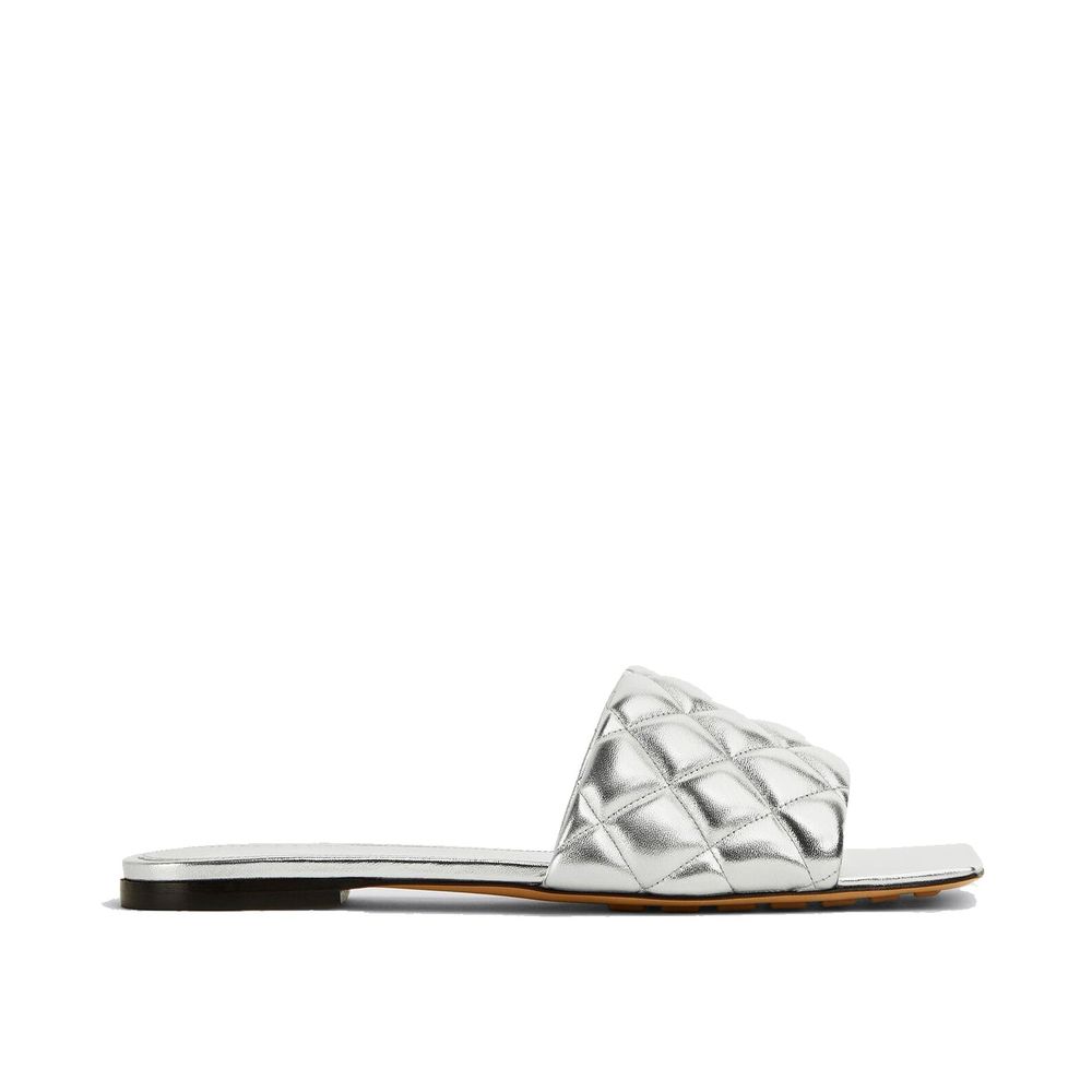 Bottega Veneta Silver Calfskin Flat Sandals - Luxe et Confort
