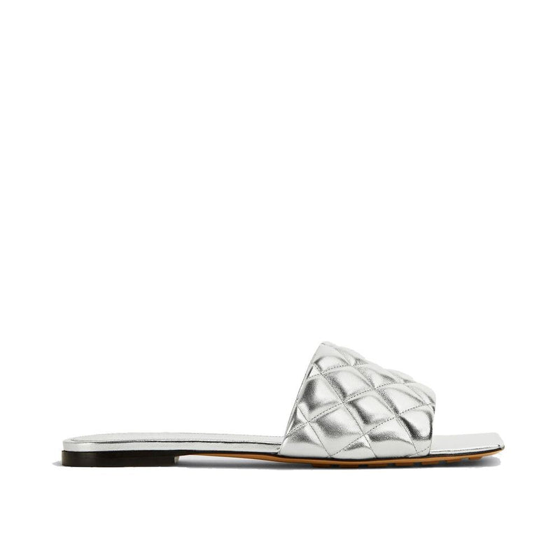 Bottega Veneta Silver Calfskin Flat Sandals - Luxe et Confort