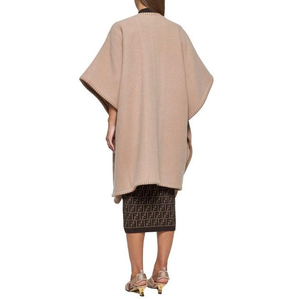 Poncho en cachemire beige Fendi