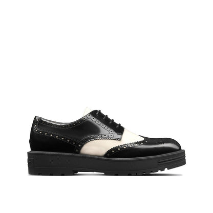 Chaussures Oxford et derbies Dior en cuir de veau noir