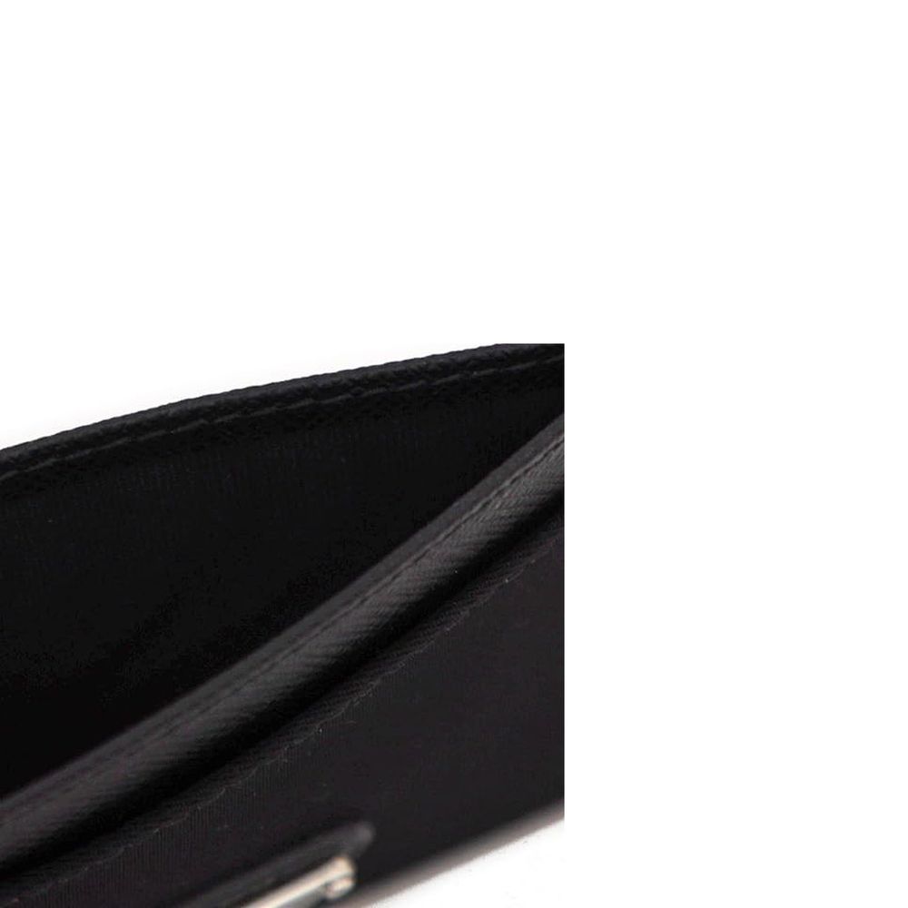 Prada Black Nylon Cardholder - Élégance et Praticité