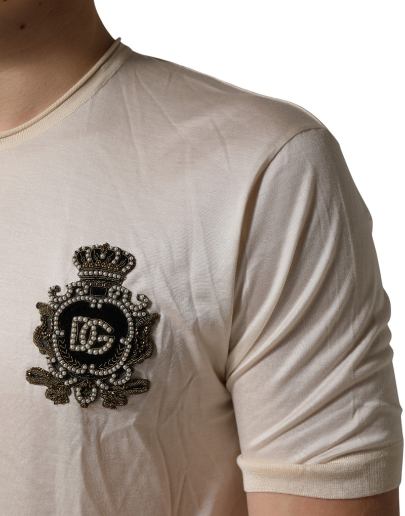 T-shirt Henley Dolce &amp; Gabbana Off White en soie avec logo et écusson pour homme