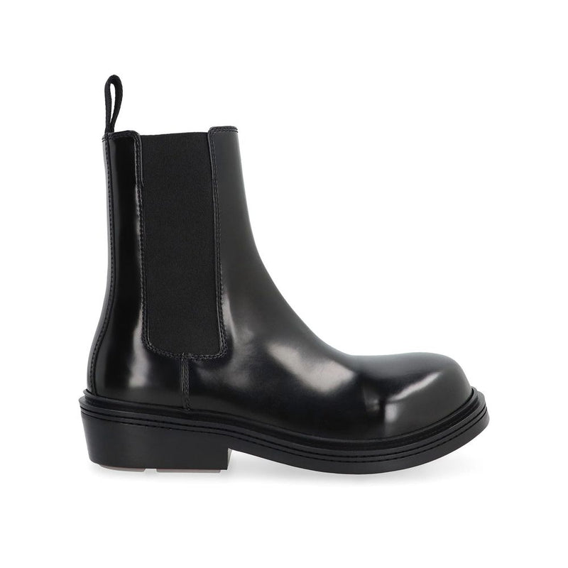 Bottega Veneta Black Calfskin Chelsea Boots for Women
