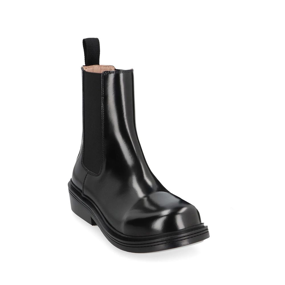 Bottega Veneta Black Calfskin Chelsea Boots for Women