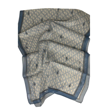 Écharpe en soie bleu bourbon pour femme