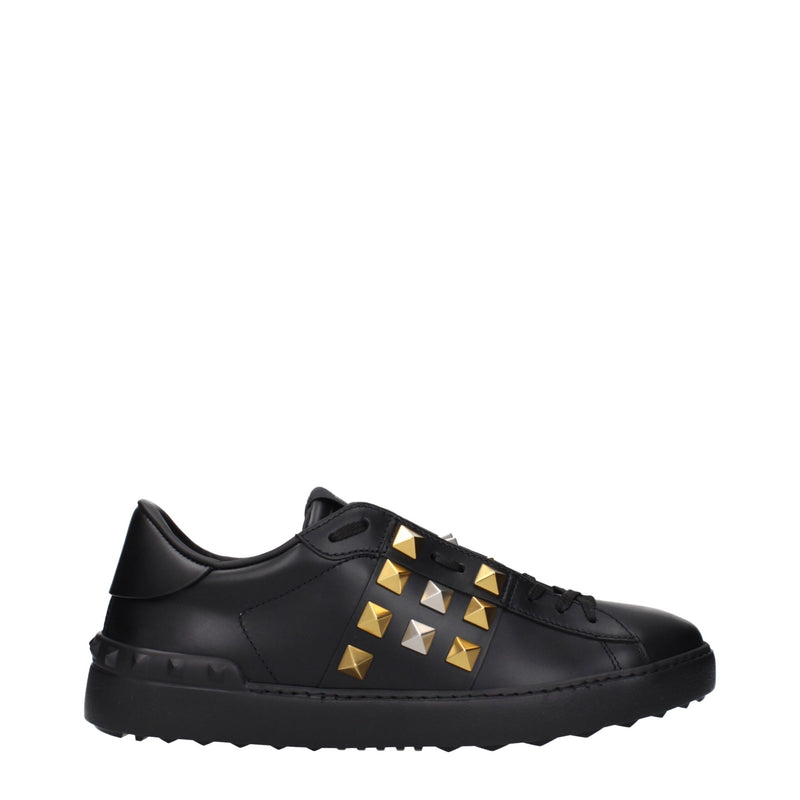 Valentino Garavani Sneakers en Cuir Noir avec Studs