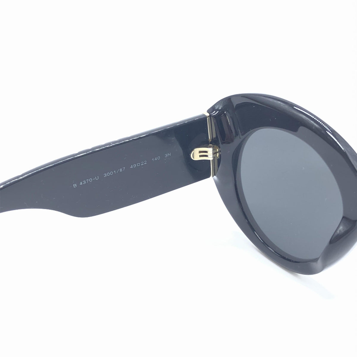 Burberry Black Oversized Round Sunglasses - Timeless Elegance