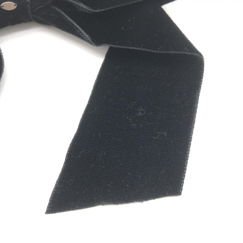 Chanel Black Velvet Bow Hair Accessory - Timeless Elegance