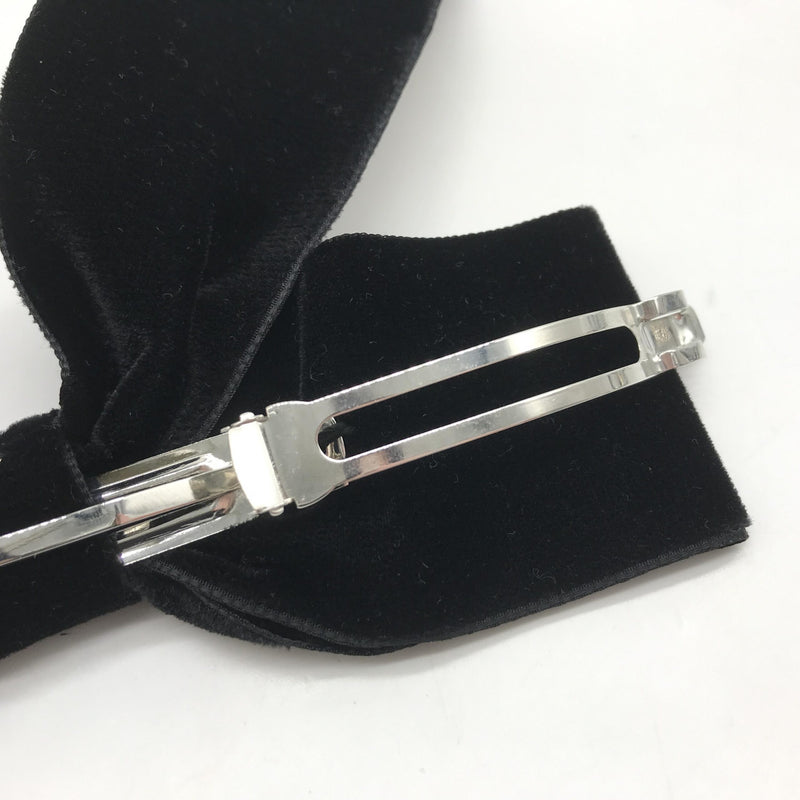 Chanel Black Velvet Bow Hair Accessory - Timeless Elegance