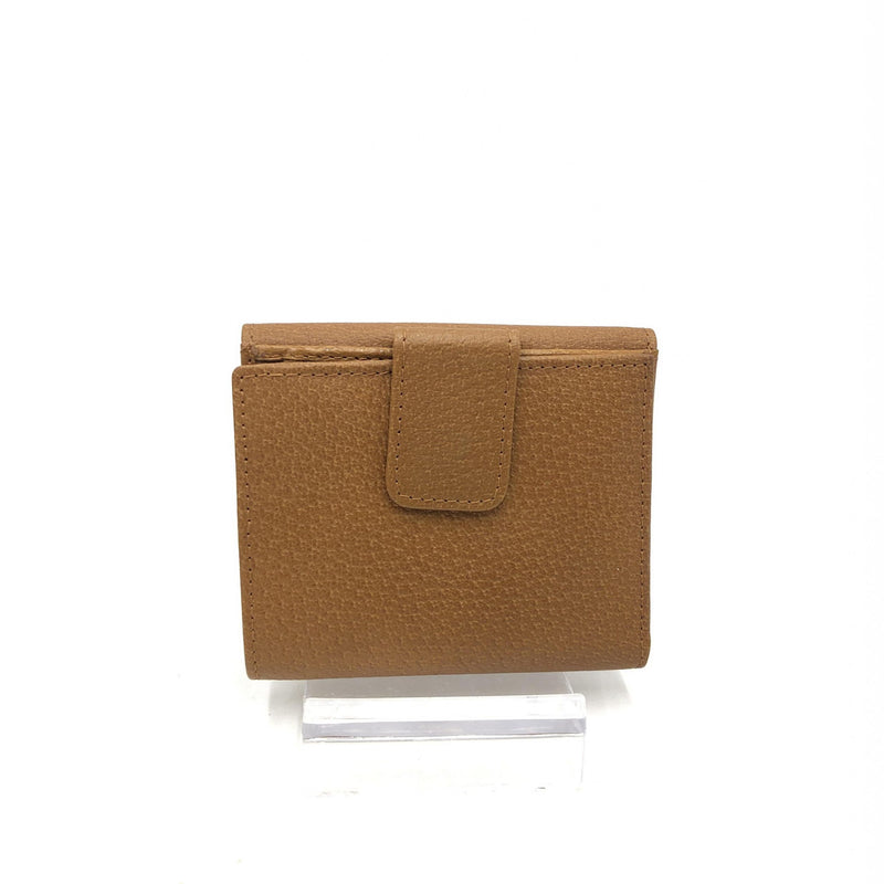 Gucci Brown Leather Wallet - Timeless Elegance and Craftsmanship