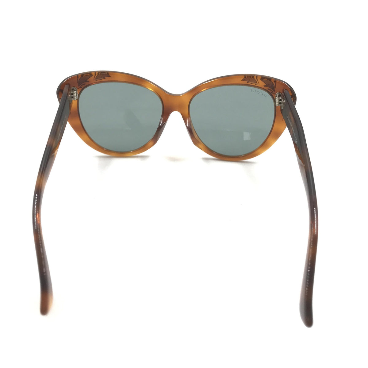 Gucci Cat Eye Sunglasses with Tortoise Shell Design