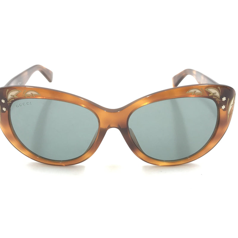 Gucci Cat Eye Sunglasses with Tortoise Shell Design