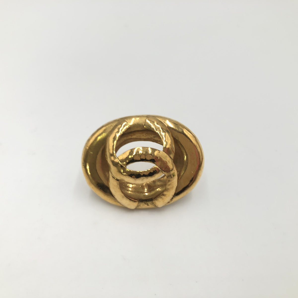 Chanel Coco Mark Brooch - Élégance Intemporelle