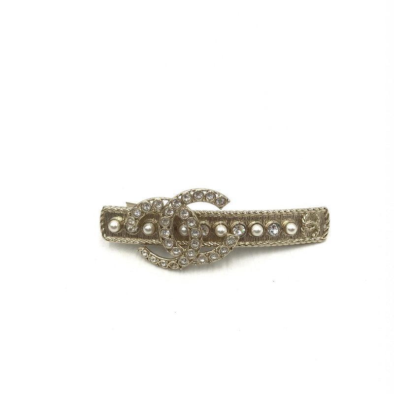 Chanel Crystal Pearl CC Hair Clip - Élégance Intemporelle
