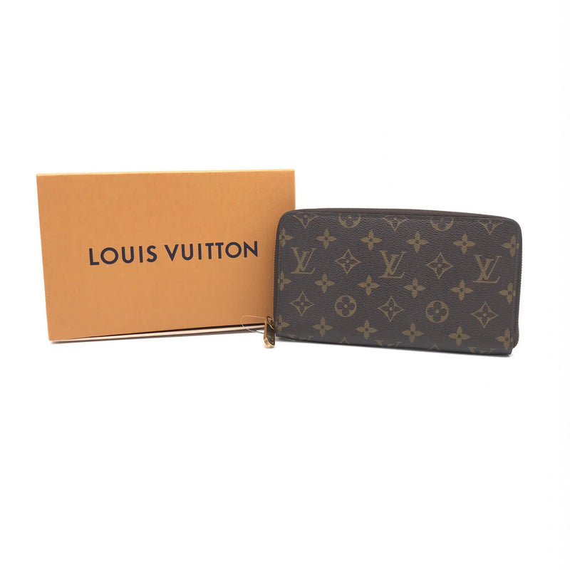 Louis Vuitton Monogram Zippy Wallet - Élégance Intemporelle