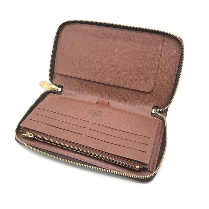 Louis Vuitton Monogram Zippy Wallet - Élégance Intemporelle