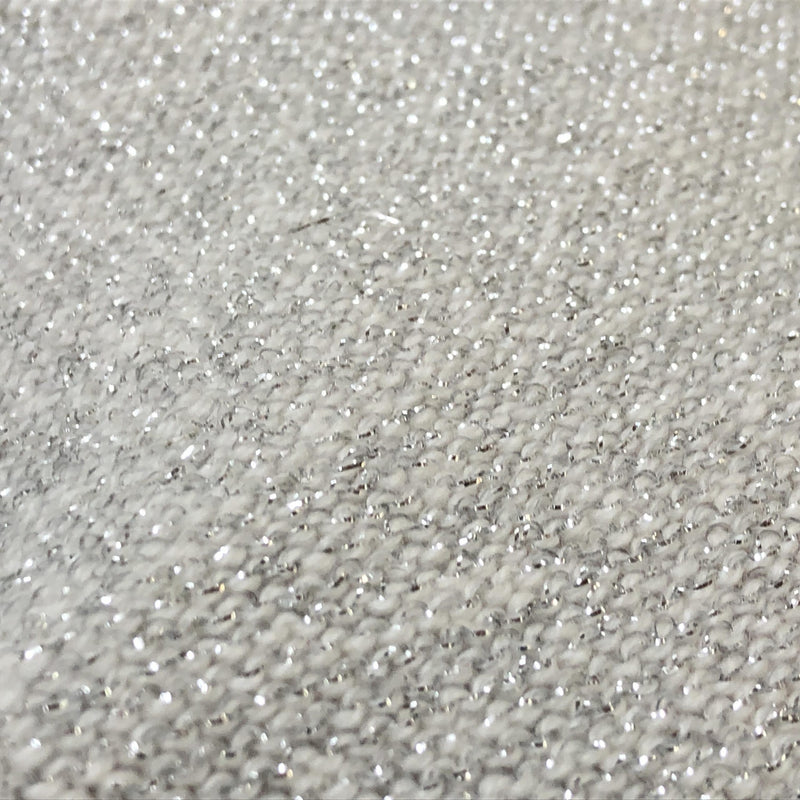 Chanel Scarf/Shawl in White Wool - A Timeless Classic