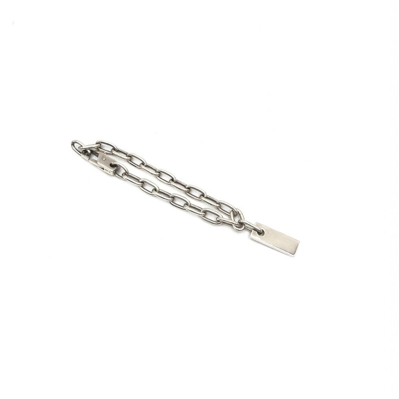 Gucci Sterling Silver Logo Plate Chain Bracelet