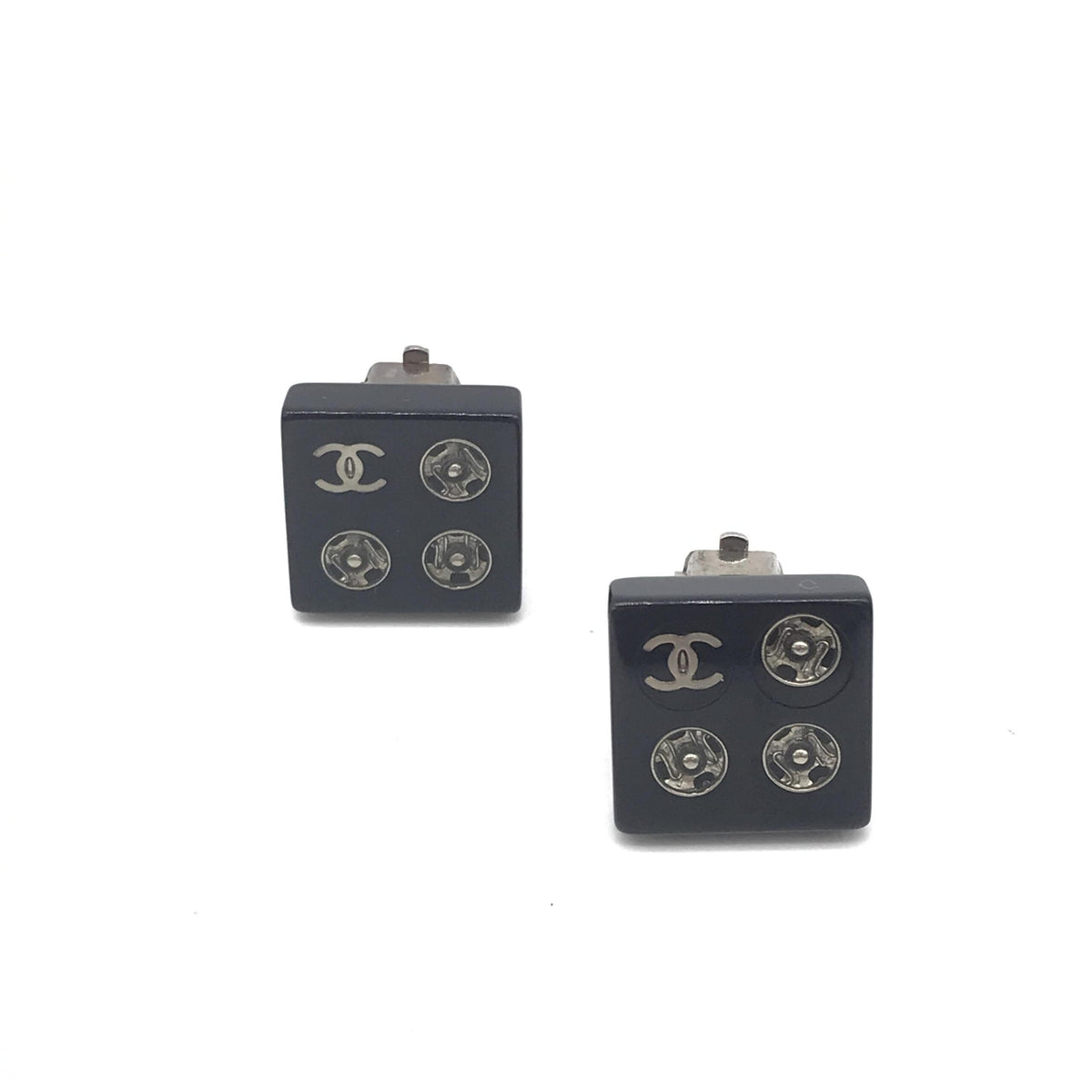 Chanel Coco Mark Square Clip-On Earrings - Élégance Intemporelle