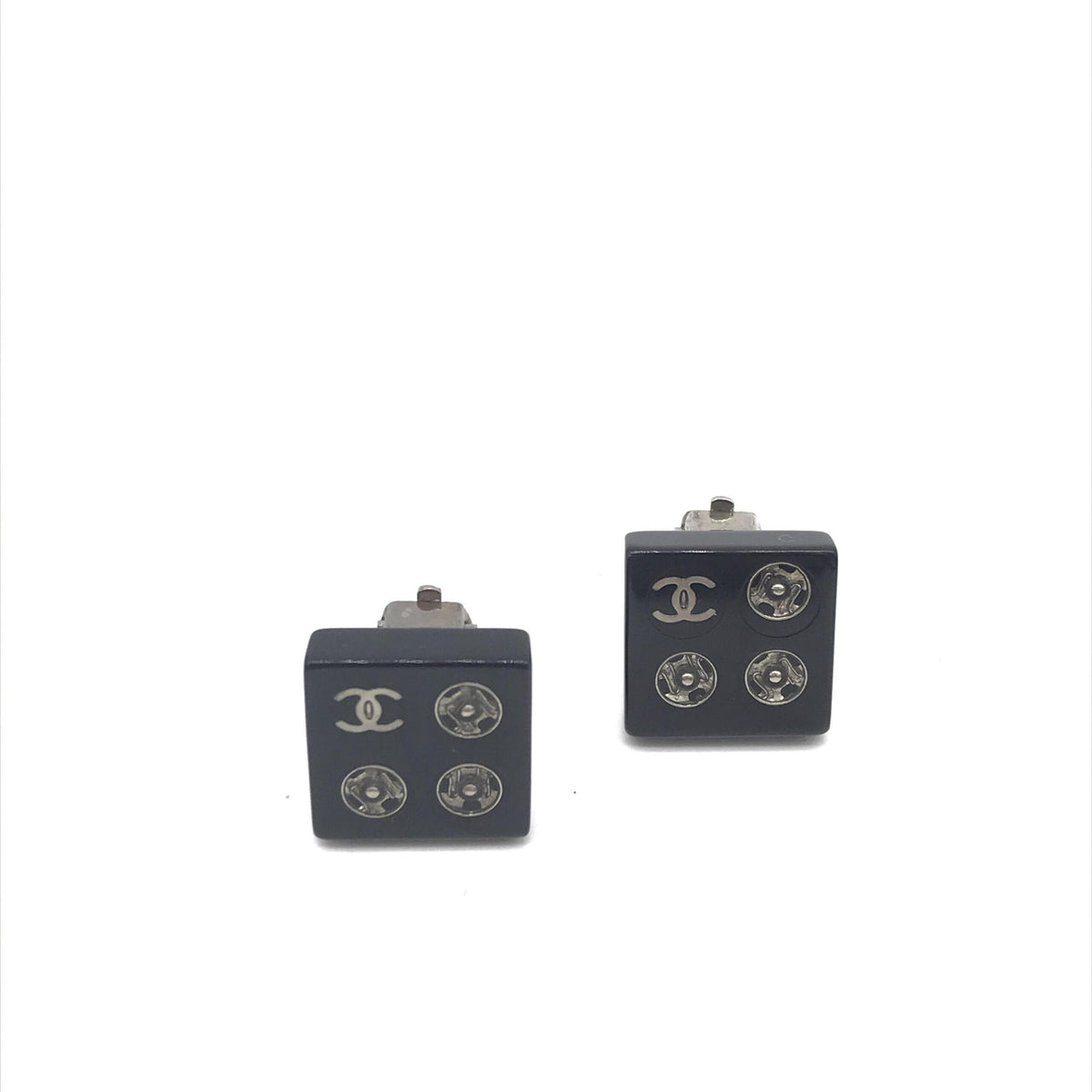 Chanel Coco Mark Square Clip-On Earrings - Élégance Intemporelle