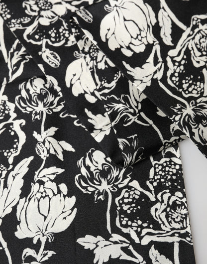 Écharpe Dolce &amp; Gabbana en soie noire et blanche à imprimé floral et franges, 136 cm x 15,5 cm