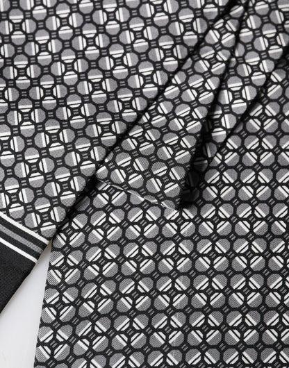 Foulard Dolce &amp; Gabbana en soie noire à franges géométriques, 140 cm x 15 cm