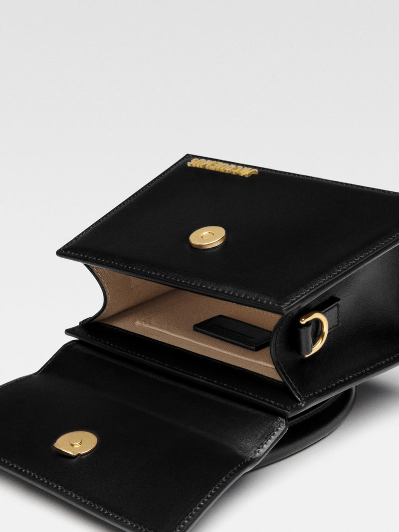 Jacquemus Le Chiquito Moyen Bag en Cuir Noir