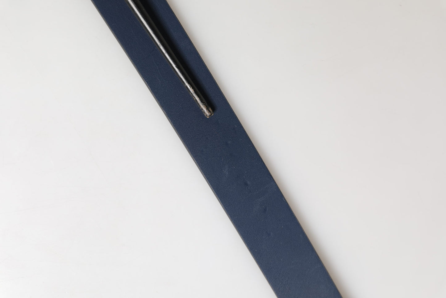 Ceinture Dolce &amp; Gabbana en cuir de veau bleu avec boucle métallique et logo