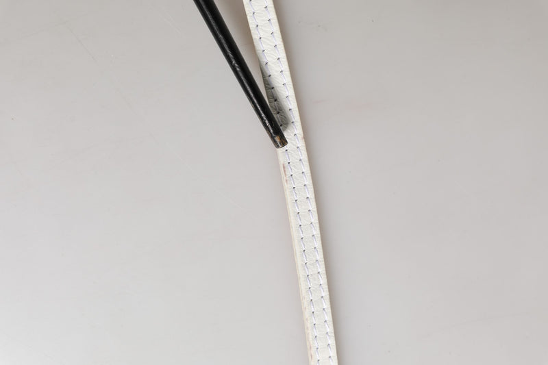 Ermanno Scervino White Leather Skinny Belt with Gold Buckle