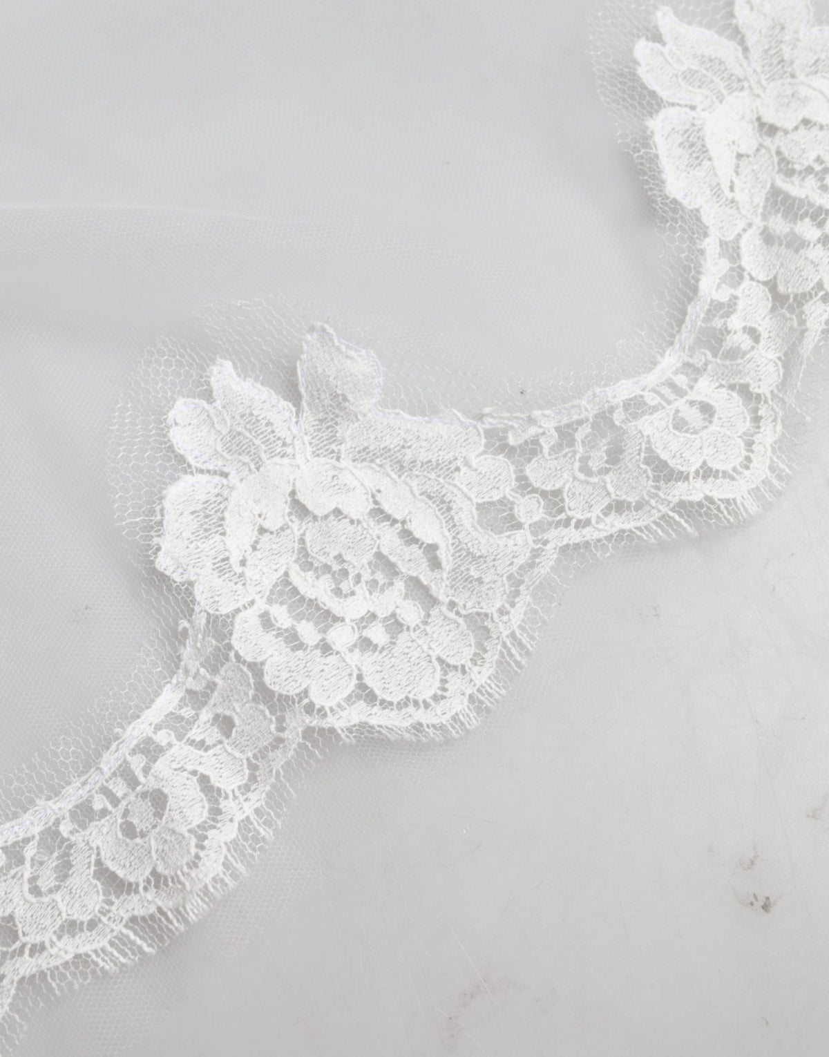 Dolce & Gabbana White Floral Lace Cathedral Veil - 3M Long