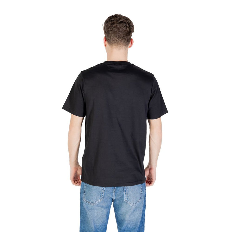 Lyle & Scott Black Cotton T-Shirt for Men - Essential Wardrobe Piece